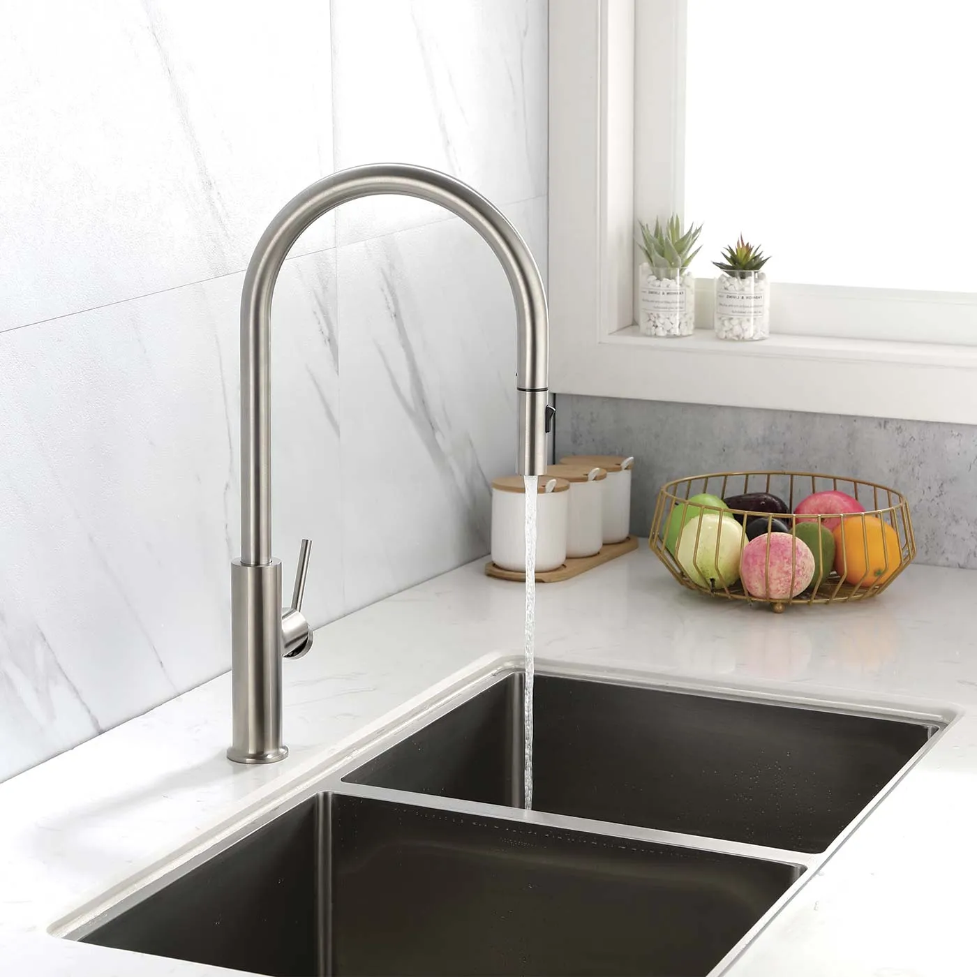 DAX Single Handle Pull Down Kitchen Faucet Matt Black Finish (DAX-8020058)