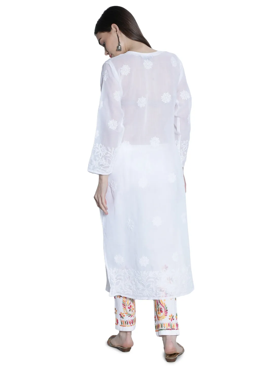 Embroidered White Lucknowi Chikan Kurti