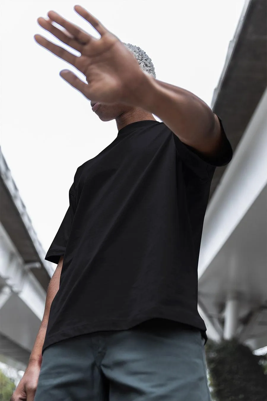 Manmaker's Black Oversized T-shirt