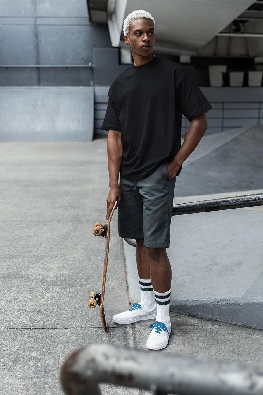 Manmaker's Black Oversized T-shirt