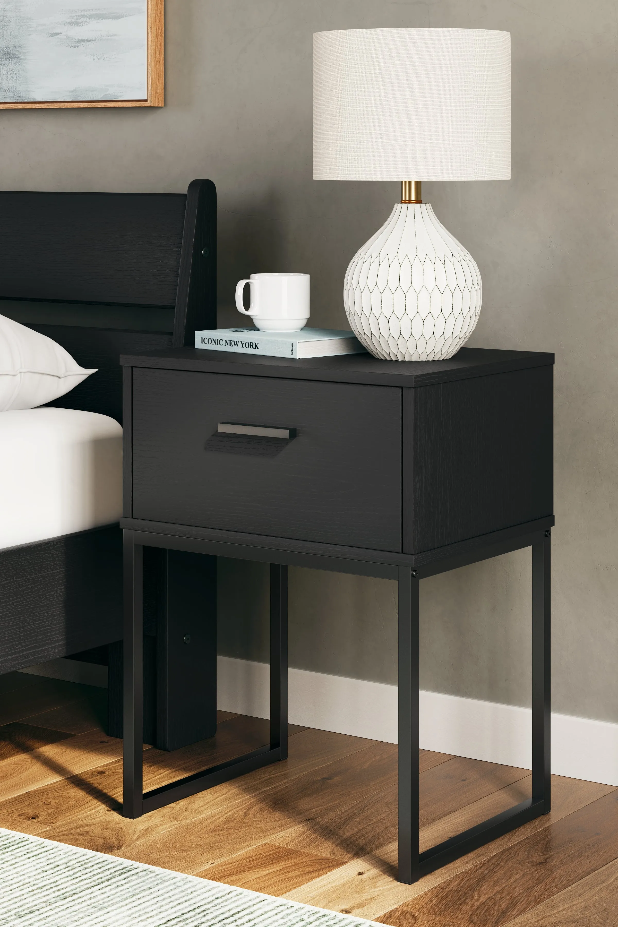 Socalle Full Platform Bed with 2 Nightstands in Black